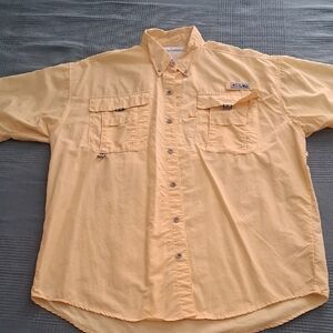 Columbia Light Yellow Short-Sleeve Fishing Shirt